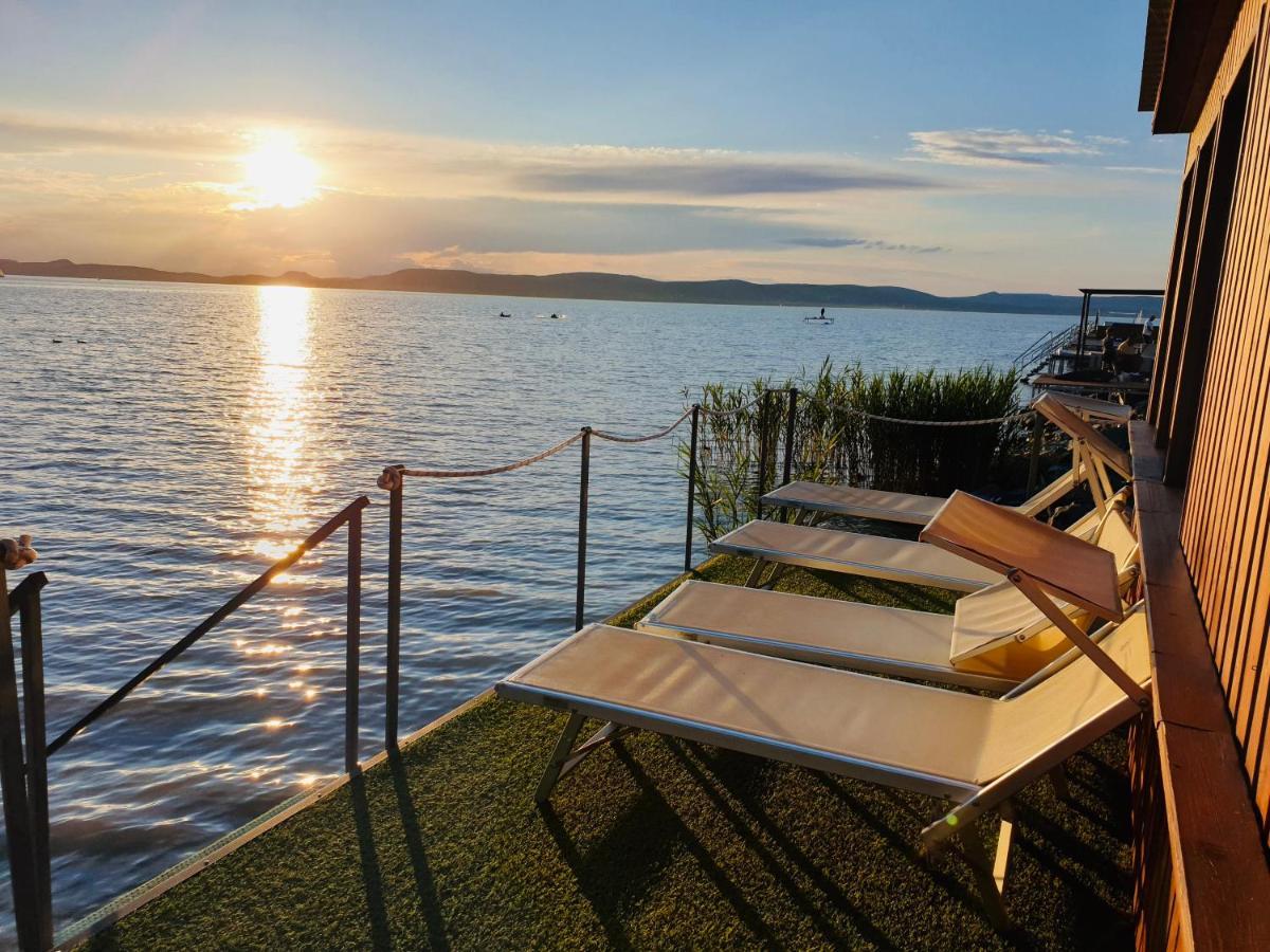 Butique Apartman Balatonlelle Exterior photo